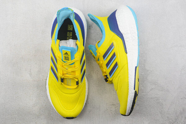 Adidas Ultraboost 22 - immagine 3