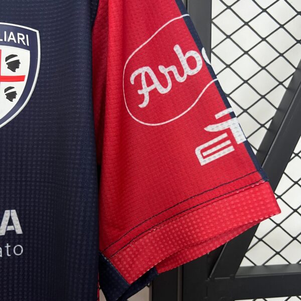 Maglia Cagliari - 24/25 - immagine 5