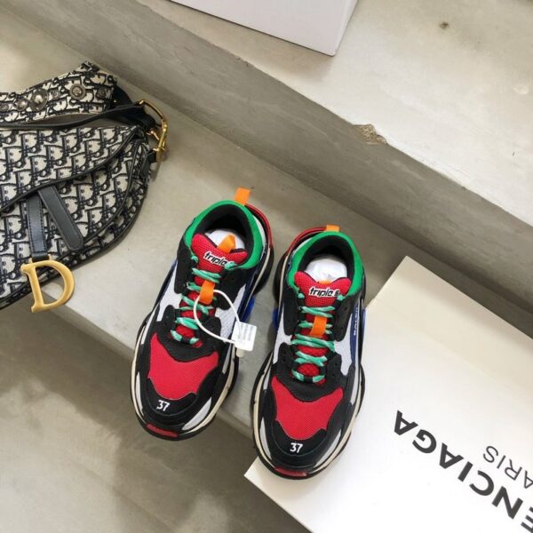 Balenciaga Triple S - immagine 2