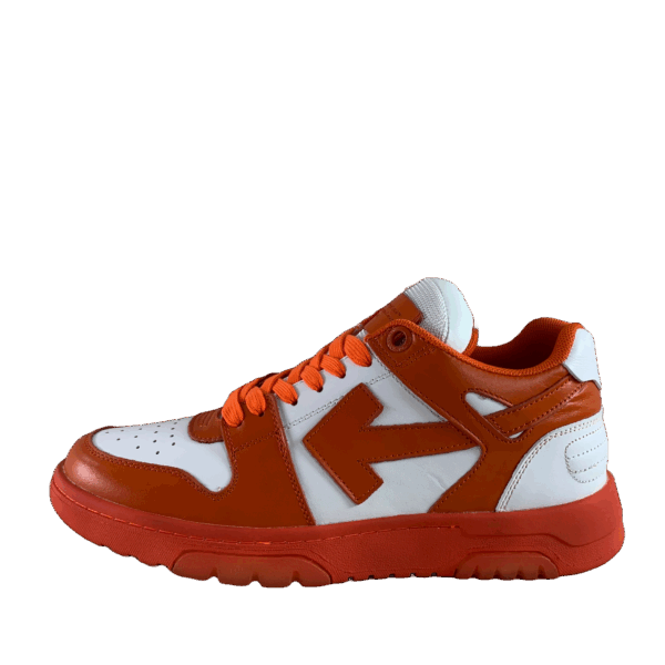 Off-White Sneaker