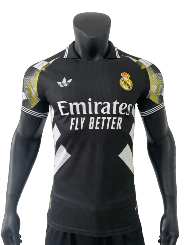 Real Madrid Special - 25/26 Player Version