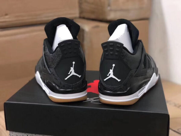 AIR JORDAN 4 RETRO SE - immagine 3