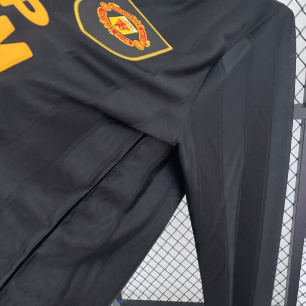 Manchester United - 93/95 Manica Lunga Vintage - immagine 3