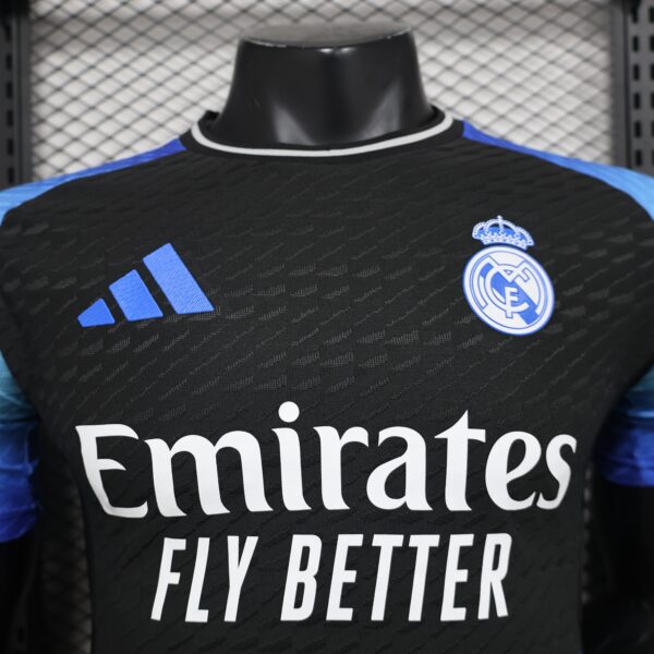 Real Madrid Special - 24/25 Player Version - immagine 3