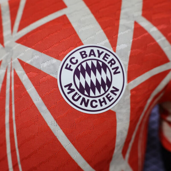 Bayern Monaco Special Edition - 24/25 Player Version - immagine 3