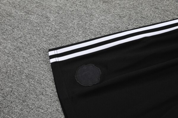Manchester United - Canotta + Pantaloncino - immagine 5
