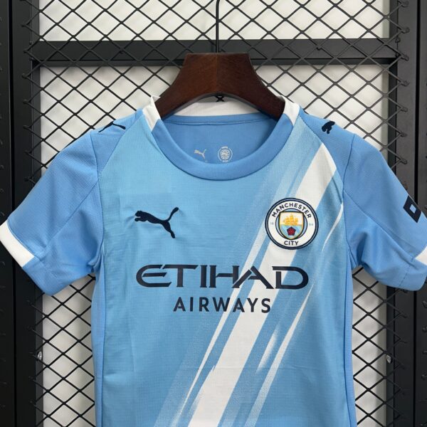 Kit Bambino - Manchester City 25/26 - immagine 3
