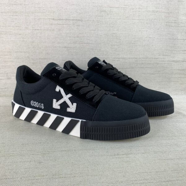 Off-White Sneaker - immagine 2