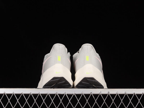 AIR ZOOM PEGASUS 39 - immagine 6
