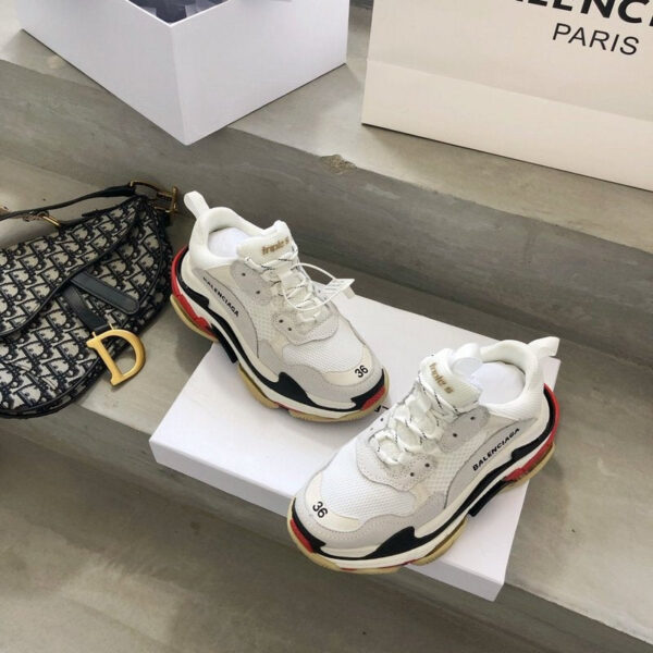 Balenciaga Triple S - immagine 4