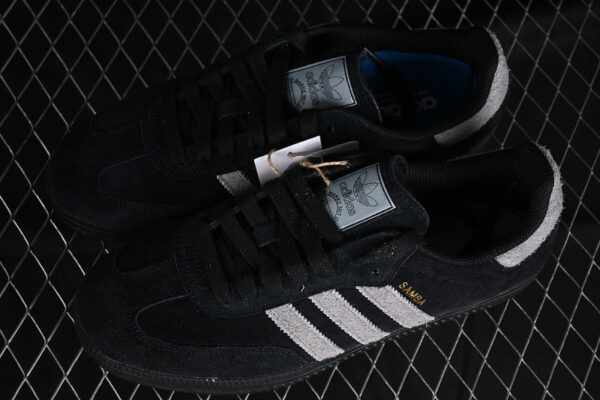 ADIDAS SAMBA ADV CORE BLACK/GREY FOUR/GOLD METALLIC - immagine 3