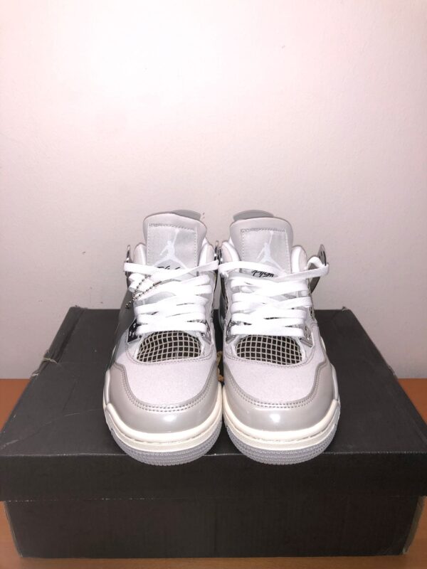 Air Jordan 4 Retro bianco e argento 38 - immagine 2