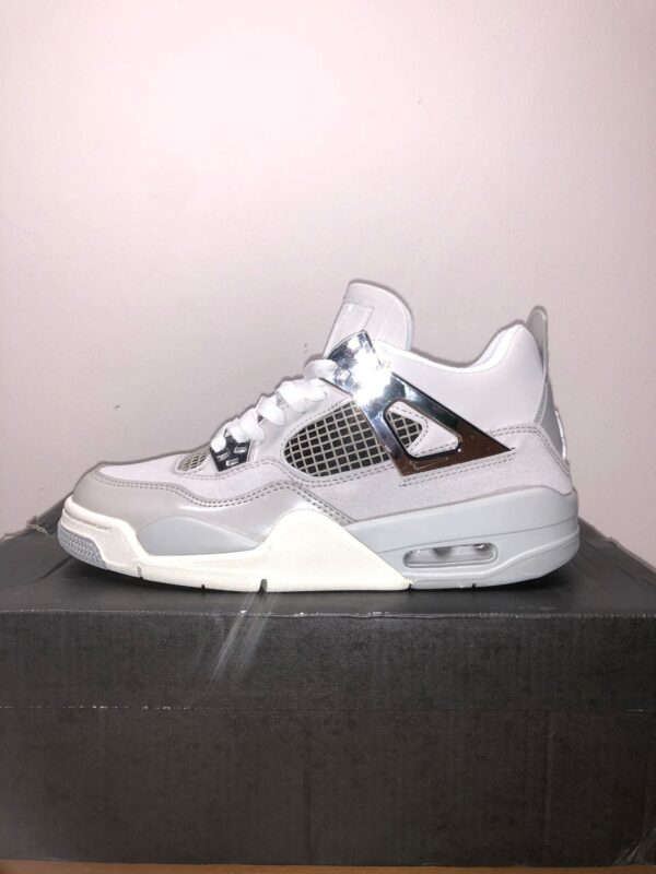 Air Jordan 4 Retro bianco e argento 38 - immagine 4