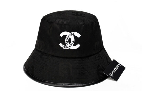 Cappello Chanel