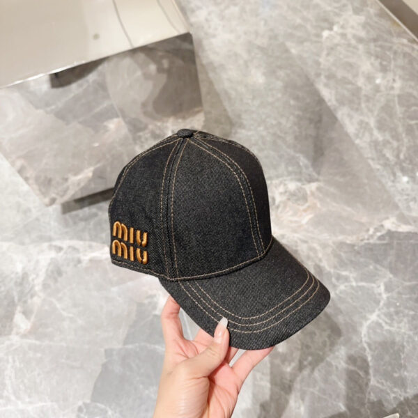 Cappellino Miu Miu
