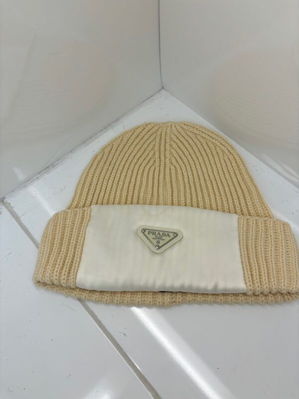 Cappello lana Prada