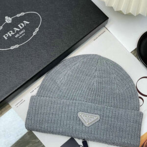 Cappello lana Prada
