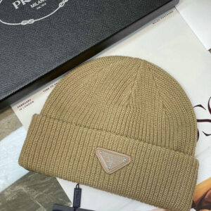 Cappello lana Prada