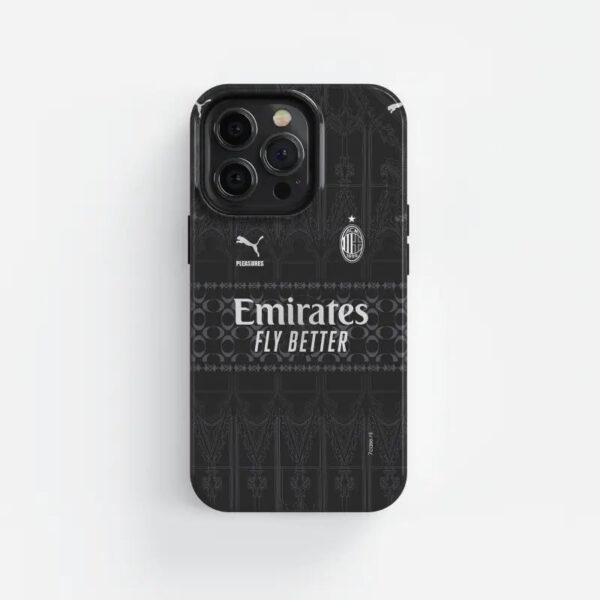 Milan Cover IPhone