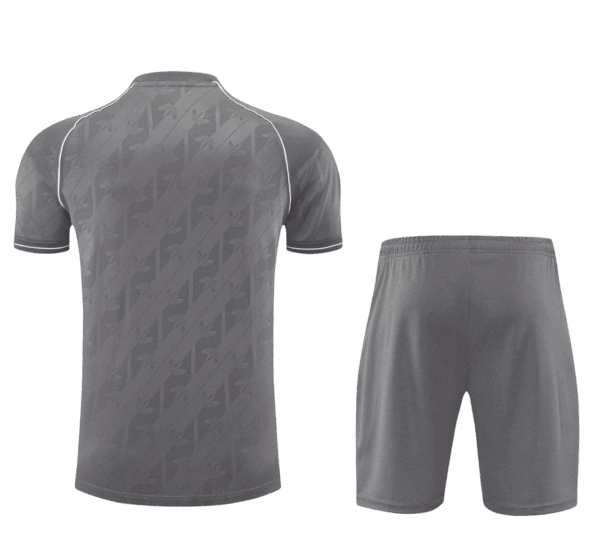 Kit Allenamento - Real Madrid 25/26 - immagine 2