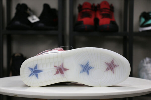 Trophy Room X Air Jordan 1 Retro High OG SP Chicago - immagine 4