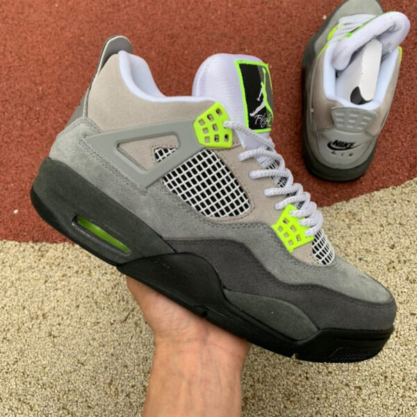 Air Jordan 4 SE “Neon” - immagine 2