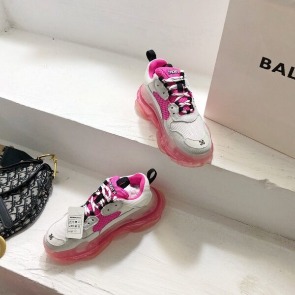 Balenciaga Triple S - immagine 5