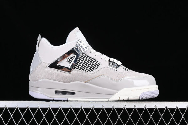 AIR JORDAN 4 RETRO FROZEN MOMENTS WHITE/GREY/SILVER - immagine 2