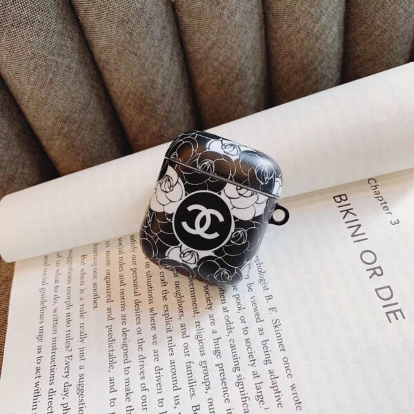 Cover AirPods Chanel