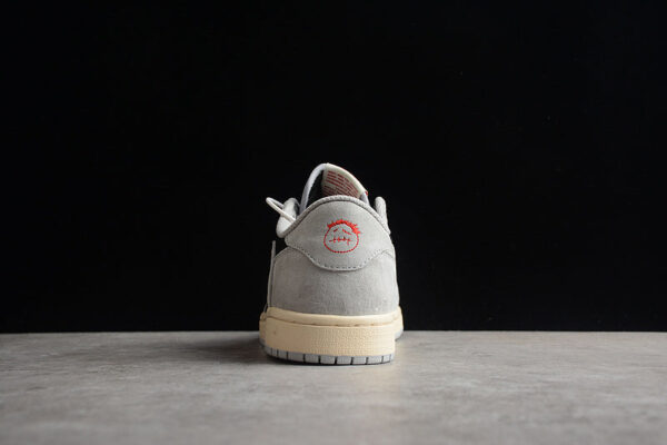 TRAVIS SCOTT X AIR JORDAN 1 LOW - immagine 5