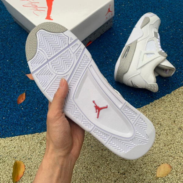 Air Jordan 4 “White Oreo” - immagine 4