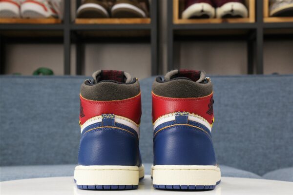 Union x Air Jordan 1 Retro High OG NRG White Blue - immagine 3