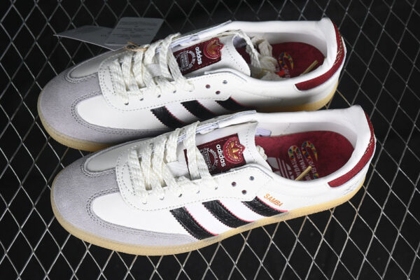 ADIDAS SAMBA OG YEAR OF THE SNAKE CLOUD WHITE/CORE BLACK/ACTIVE MAROON - immagine 4