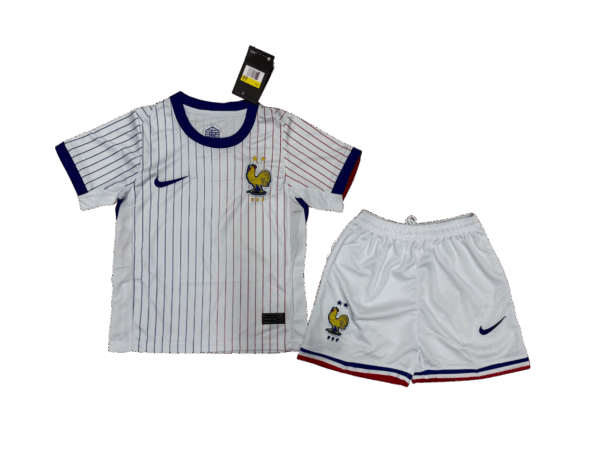 Kit Bambino - Francia 2024