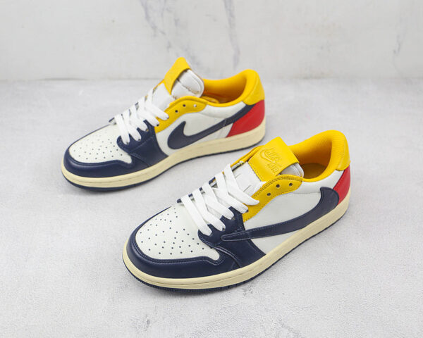 FRAGMENT X TRAVIS SCOTT X AIR JORDAN 1 LOW - immagine 3