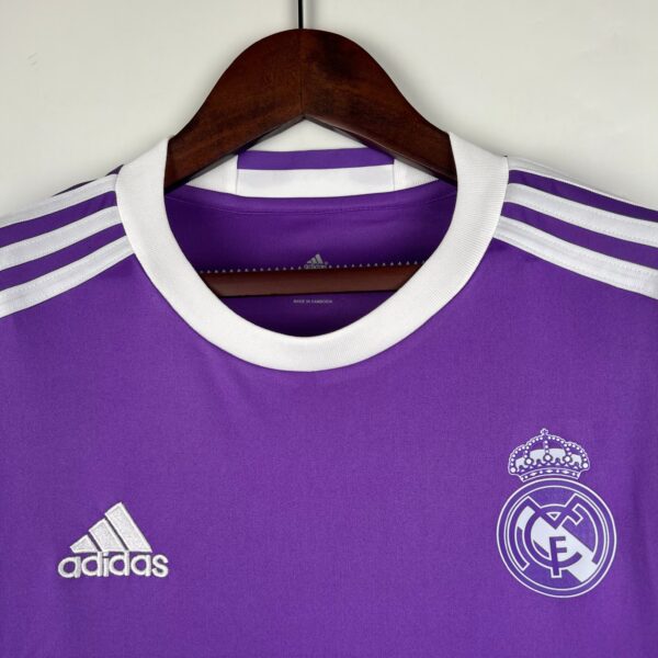 Real Madrid - 16/17 Manica Lunga Vintage - immagine 4