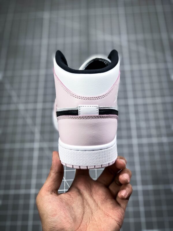 AIR JORDAN 1 MID BARELY ROSE/WHITE/BLACK - immagine 5