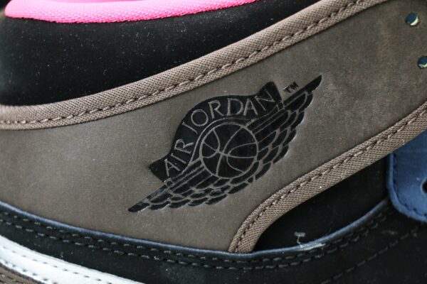 Air Jordan 1 High “”Bio Hack“ 2020 - immagine 3