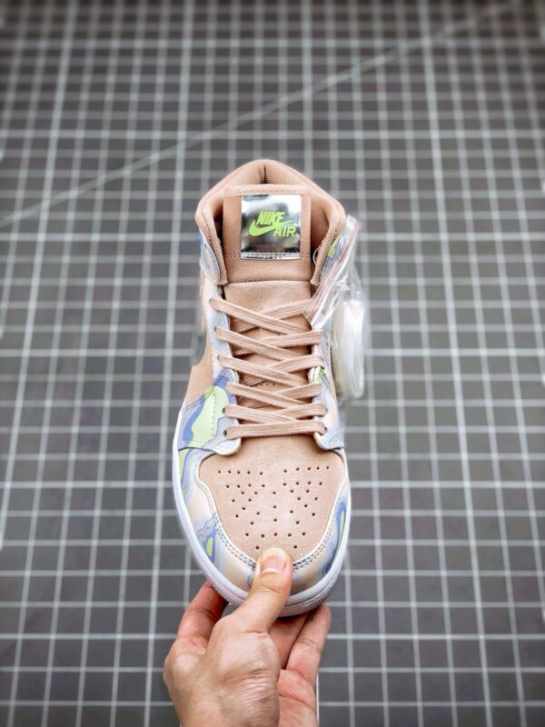 AIR JORDAN 1 MID SE P(HER)SPECTIVE WASHED CORAL/CHROME-LIGHT WHISTLE - immagine 3