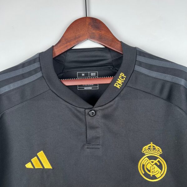 Real Madrid Third - 23/24 Vintage - immagine 3
