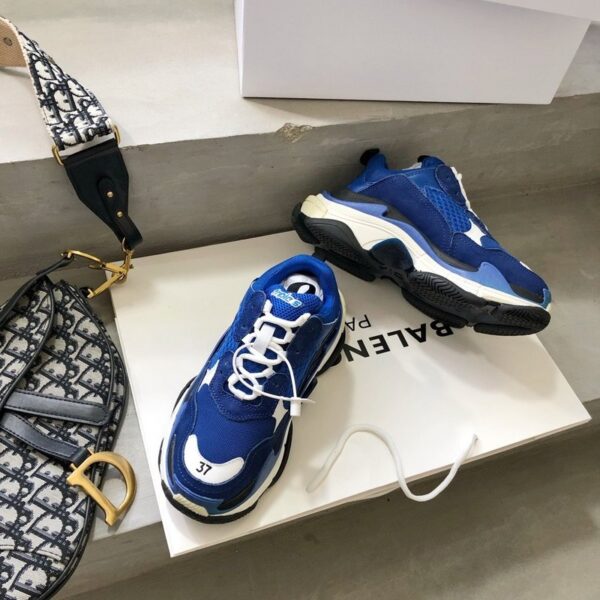 Balenciaga Triple S - immagine 4