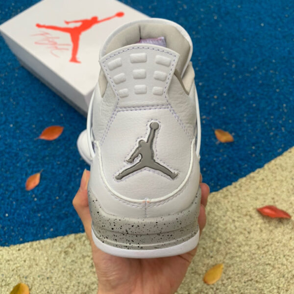 Air Jordan 4 “White Oreo” - immagine 3