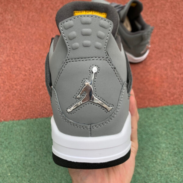 AIR JORDAN 4 RETRO "COOL GREY" - immagine 3