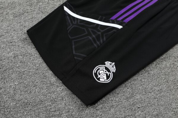 Real Madrid - Canotta + Pantaloncino - immagine 6