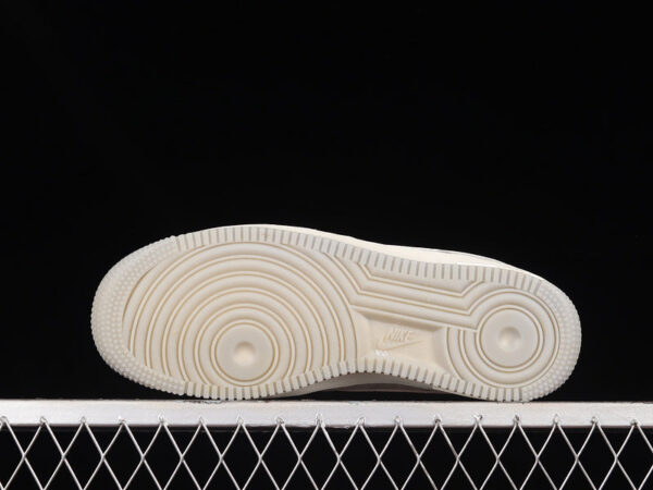 AIR FORCE 1 LOW 07 - immagine 3