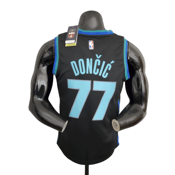 Dallas Mavericks Luka Doncic - immagine 2