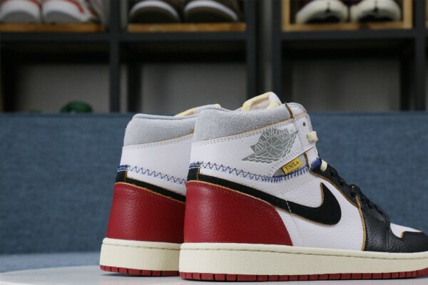 Union x Air Jordan 1 Retro High OG NRG White Grey - immagine 4