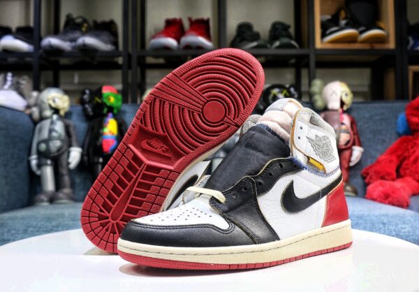 Union x Air Jordan 1 Retro High OG - immagine 3