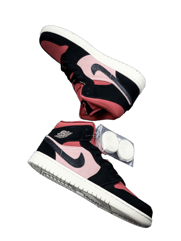 AIR JORDAN 1 MID MELO SE EQUALITY BLACK/BLACK-SAIL-WOLF GREY