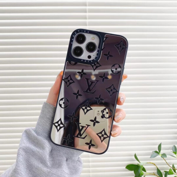 Louis Vuitton IPhone Cover